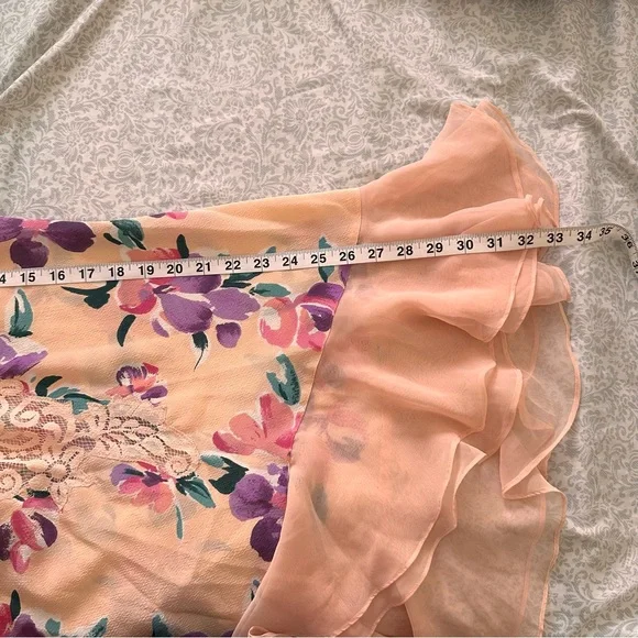Vintage Victoria’s Secret gold tag peach Floral Lace Slip Dress - Picture 8 of 8